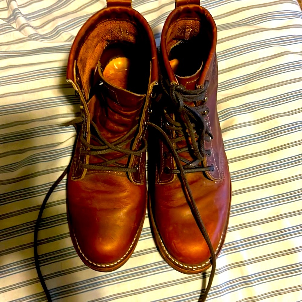 Chippewa for J.Crew Plain Toe Service Boots. Tan Renegade, men’s size 7.5